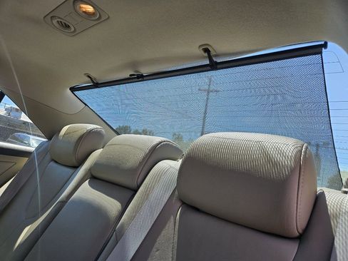 Used 2007 Toyota Camry LE FWD image 18