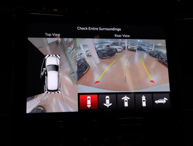 New 2023 Jeep Grand Cherokee Overland AWD/4WD image 10