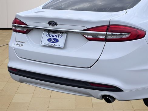 Used 2017 Ford Fusion S image 36