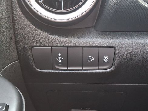 Certified 2023 Hyundai Kona SEL image 21