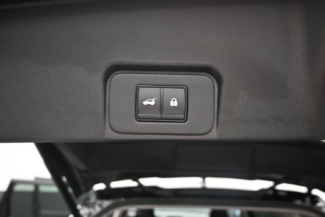 Used 2026 Nissan Rogue SV FWD image 28