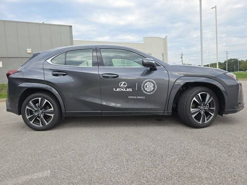New 2026 Lexus UX 300h AWD w/ Cold Area Package image 9