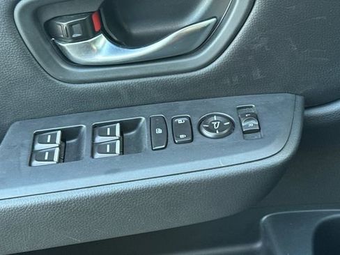 Certified 2023 Honda Pilot Sport image 13