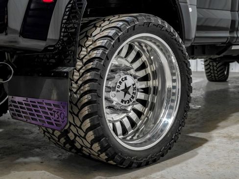 Used 2022 Ford F450 Platinum w/ FX4 Off-Road Package image 64