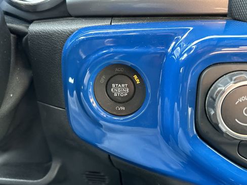 Used 2021 Jeep Wrangler Unlimited Sahara w/ Uconnect 4C Nav & Sound Group image 28