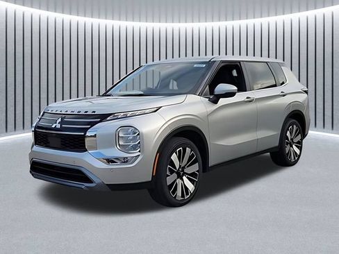 New 2026 Mitsubishi Outlander SE FWD image 3