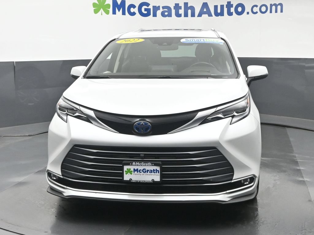 Used 2022 Toyota Sienna Platinum AWD/4WD image 23