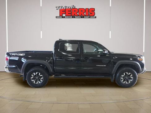 Used 2023 Toyota Tacoma TRD Off-Road image 6