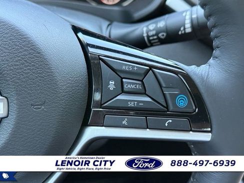 Used 2023 Nissan Altima 2.5 SV w/ SV Premium Package AWD/4WD image 20