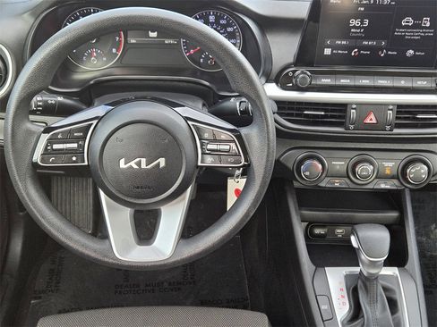 Certified 2024 Kia Forte LXS image 10