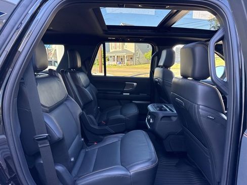 New 2025 Ford Expedition Tremor image 36