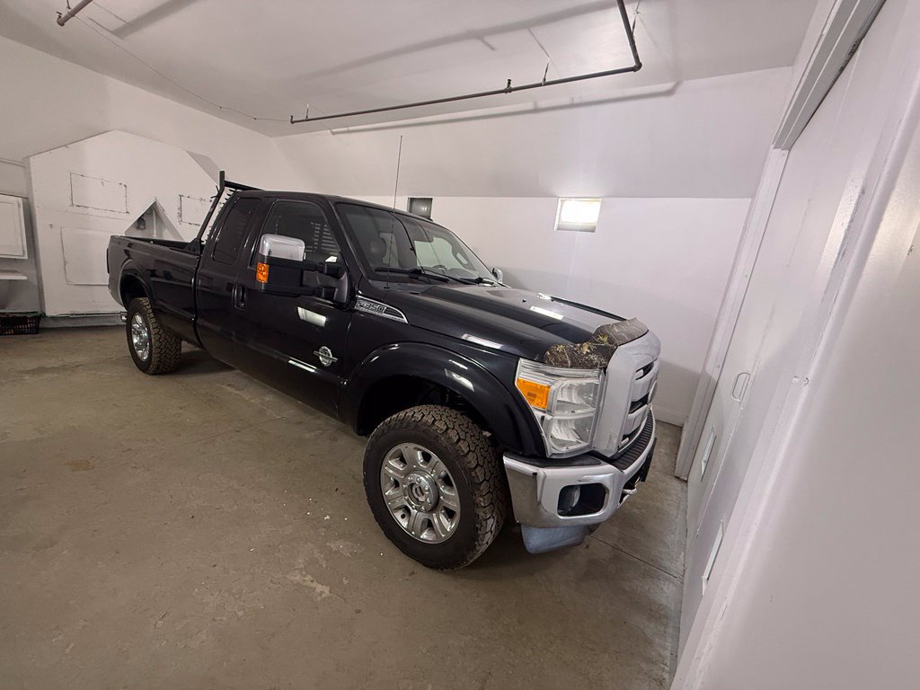 Used 2013 Ford F350 Lariat w/ Chrome Pkg AWD/4WD image 8