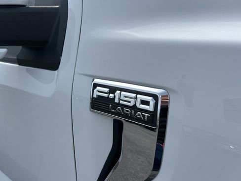 Used 2022 Ford F150 Lariat w/ Trailer Tow Package AWD/4WD image 30