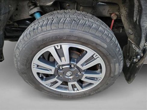 Used 2019 Toyota Tundra SR5 AWD/4WD image 13