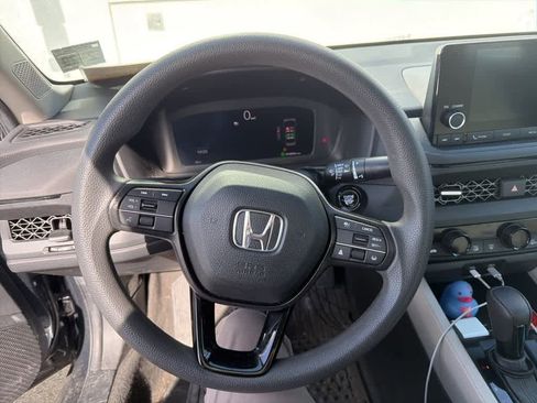 Used 2024 Honda Accord EX image 18