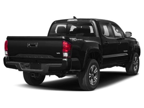 Used 2019 Toyota Tacoma TRD Sport RWD image 2