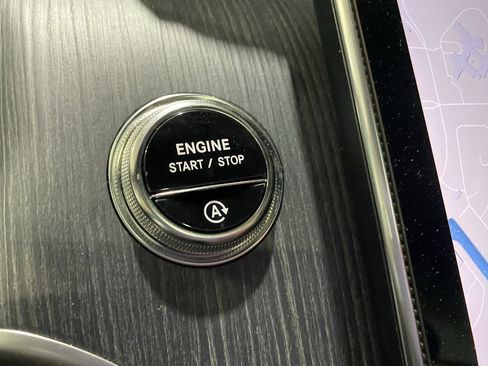 Certified 2026 Mercedes-Benz GLC 300 4MATIC image 14