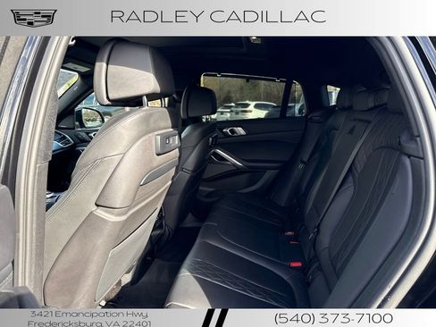 Used 2023 BMW X6 xDrive40i w/ Executive Package image 11