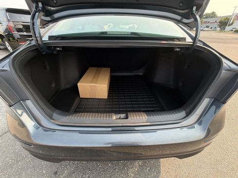 Used 2023 Honda Accord EX image 24