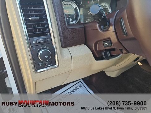 Used 2015 RAM 1500 Laramie w/ Convenience Group AWD/4WD image 14