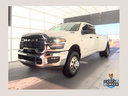 Used 2026 RAM 3500 Big Horn AWD/4WD image 1