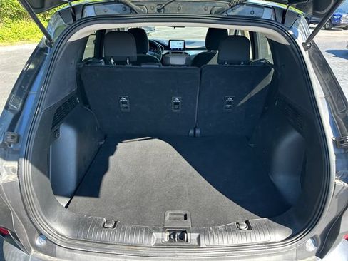 Used 2020 Ford Escape SE FWD image 29