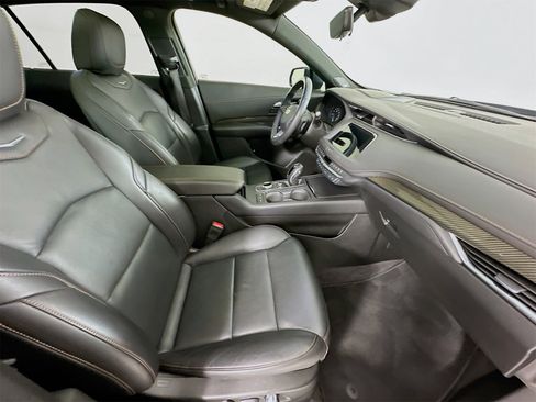 Used 2019 Cadillac XT4 Sport image 30