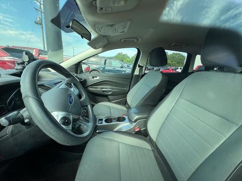 Used 2016 Ford Escape SE FWD image 7