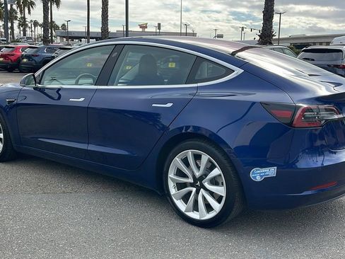 Used 2017 Tesla Model 3 Long Range image 11