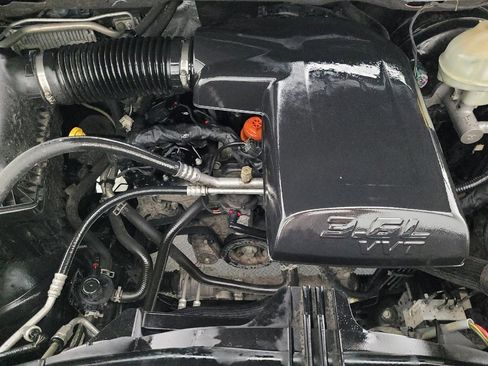 Used 2017 RAM 1500 Express image 30