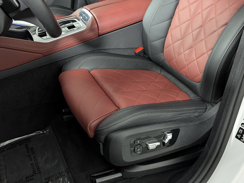 Used 2026 BMW X6 M60i AWD/4WD image 21