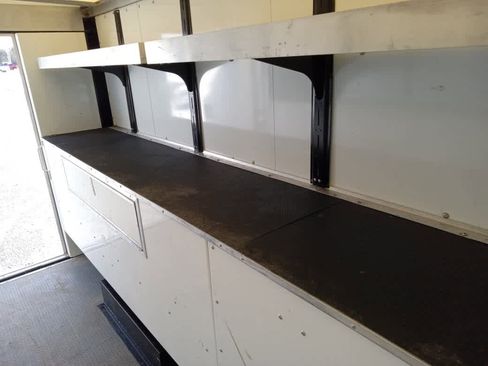 Used 2025 Ford E-350 and Econoline 350 Super Duty w/ Power Equipment Group image 15