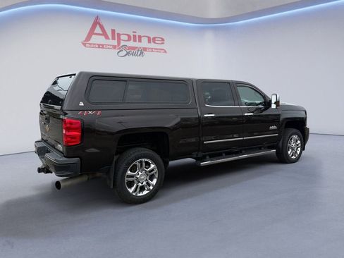 Certified 2018 Chevrolet Silverado 2500 High Country w/ Duramax Plus Package AWD/4WD image 5