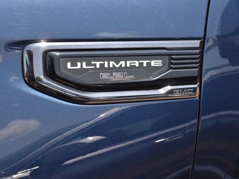 Used 2023 GMC Sierra 1500 Denali Ultimate AWD/4WD image 10