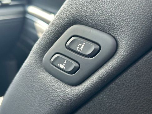 Used 2025 Genesis GV80 2.5T Standard AWD/4WD image 23
