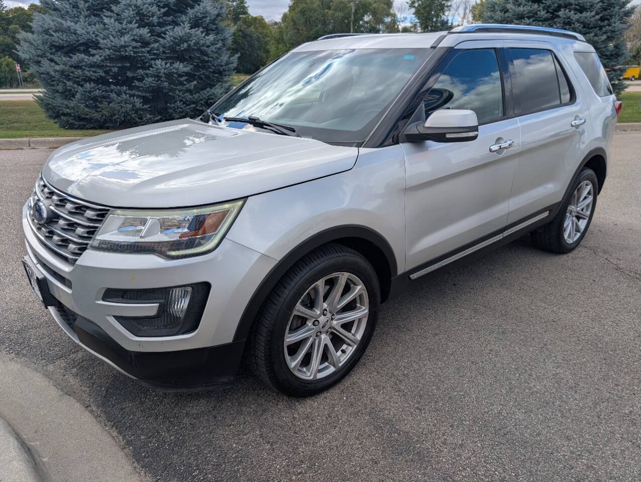 Used 2016 Ford Explorer Limited AWD/4WD image 5