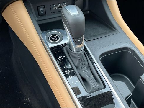 Certified 2025 Nissan Sentra SV w/ SV Premium Package image 16