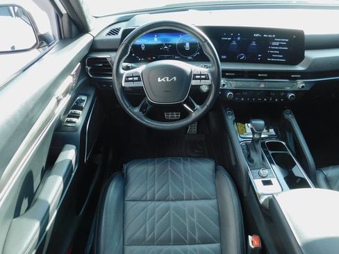 Used 2024 Kia Telluride SX Prestige X-Line image 3