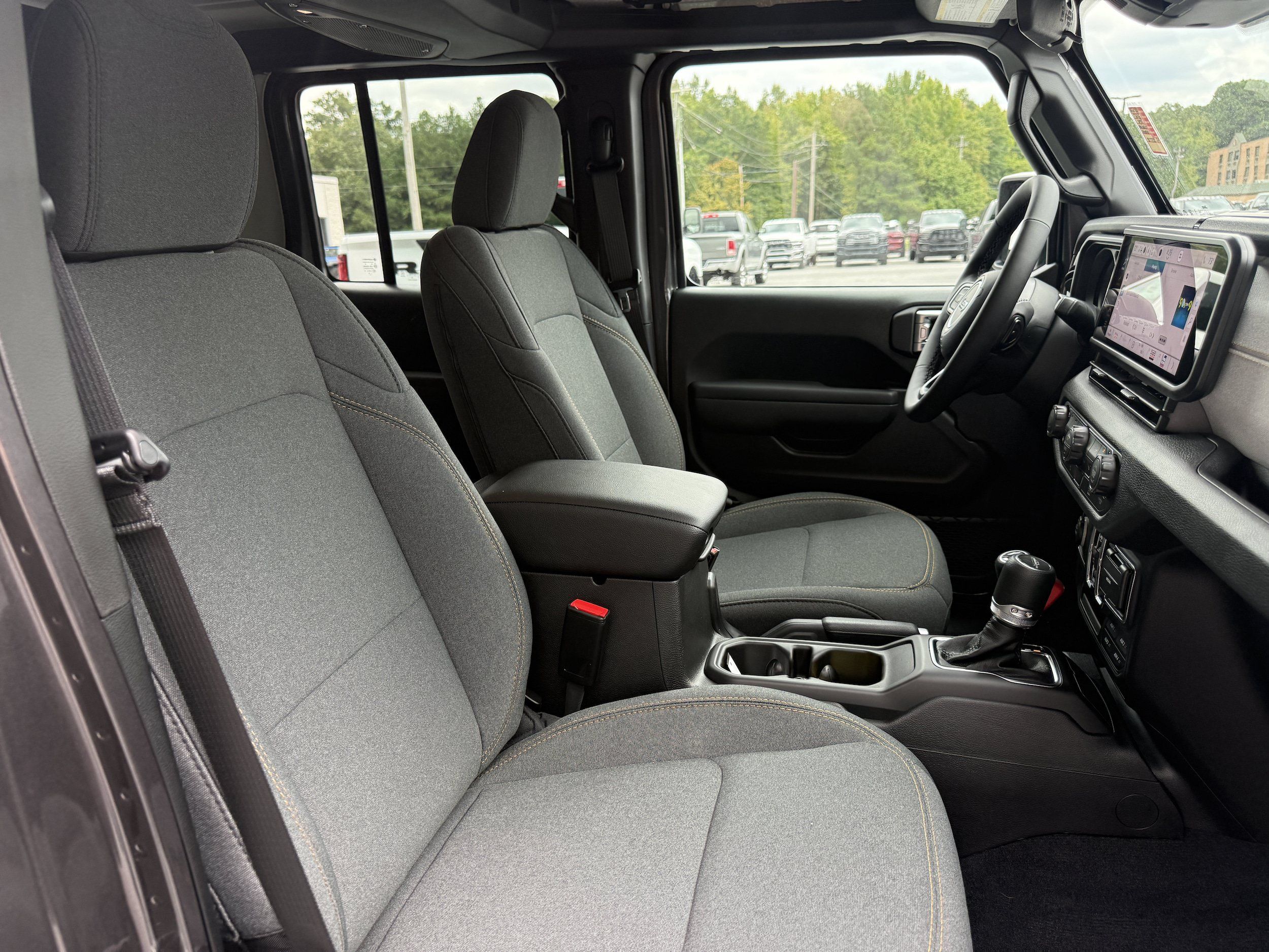 New 2027 Jeep Gladiator Sport AWD/4WD image 14
