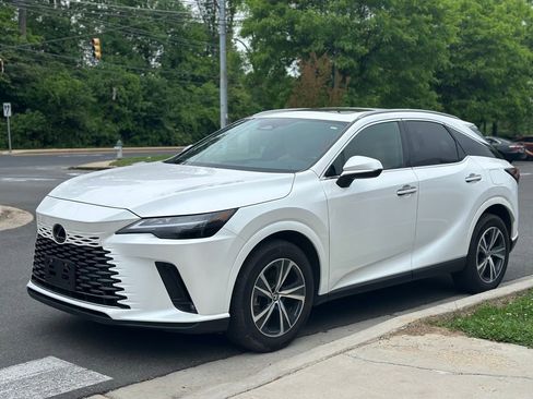 Used 2024 Lexus RX 350 Premium w/ Cold Area Package AWD/4WD image 3