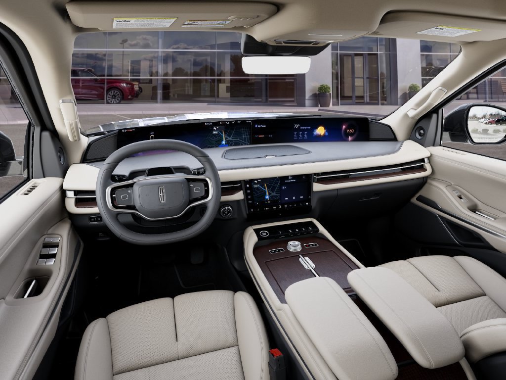 New 2027 Lincoln Navigator Reserve w/ Jet Appearance Package AWD/4WD image 9