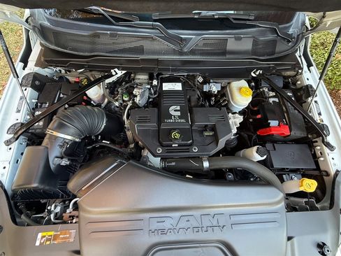 Used 2024 RAM 3500 Big Horn image 85