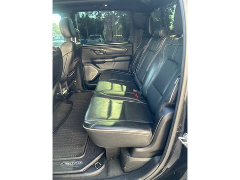 Used 2021 RAM 1500 Limited AWD/4WD image 9