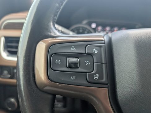 Used 2021 Chevrolet Tahoe High Country w/ Premium Package RWD image 18