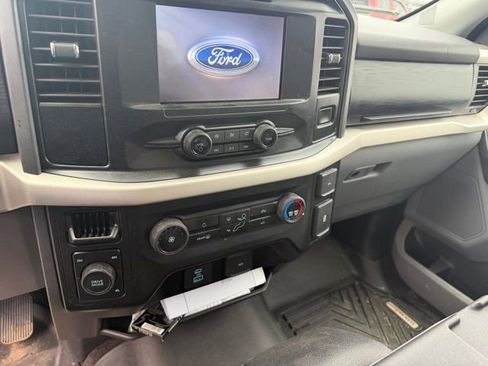 Used 2021 Ford F150 XLT image 7