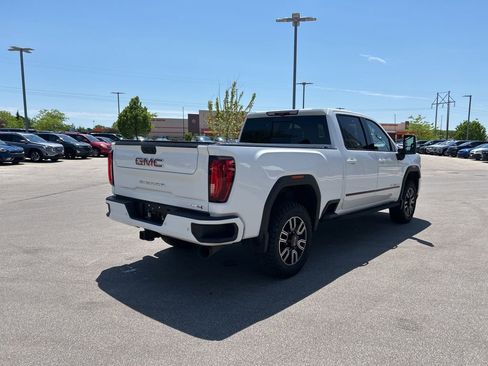 Used 2021 GMC Sierra 2500 AT4 w/ AT4 Premium Plus Package AWD/4WD image 6
