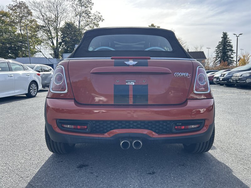 Used 2011 MINI Cooper S FWD image 5