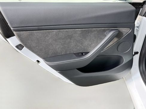 Used 2023 Tesla Model 3 Standard Range RWD image 27