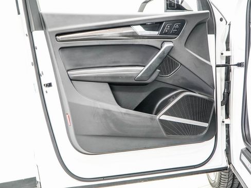 Used 2023 Audi SQ5 Premium Plus w/ Premium Plus Package image 47