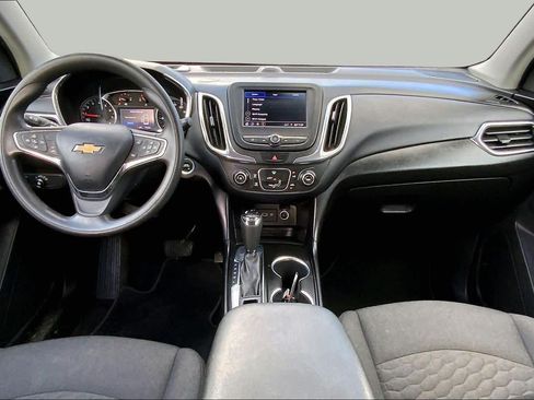 Used 2021 Chevrolet Equinox LT FWD image 15